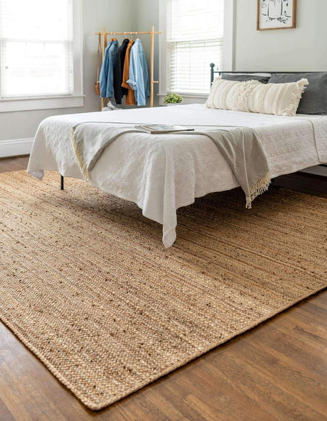 Handwoven Jute Area Rug - 5X8 Feet Natural Yarn - Rustic Vintage Beige Braided Reversible Rectangular Rugs for Bedroom - Kitchen - Living Room - Farmhouse (5' X 8')