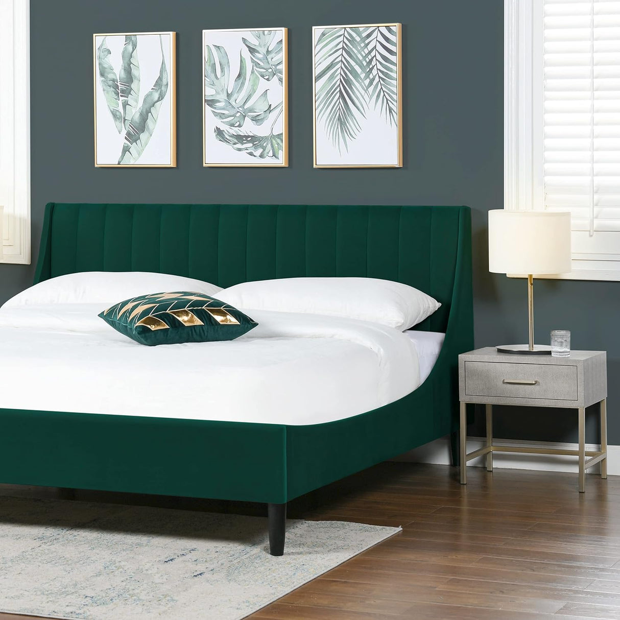 Sandy Wilson Home Marlowe Upholstered Shelter Headboard Bed Set, King, Evergreen Velvet